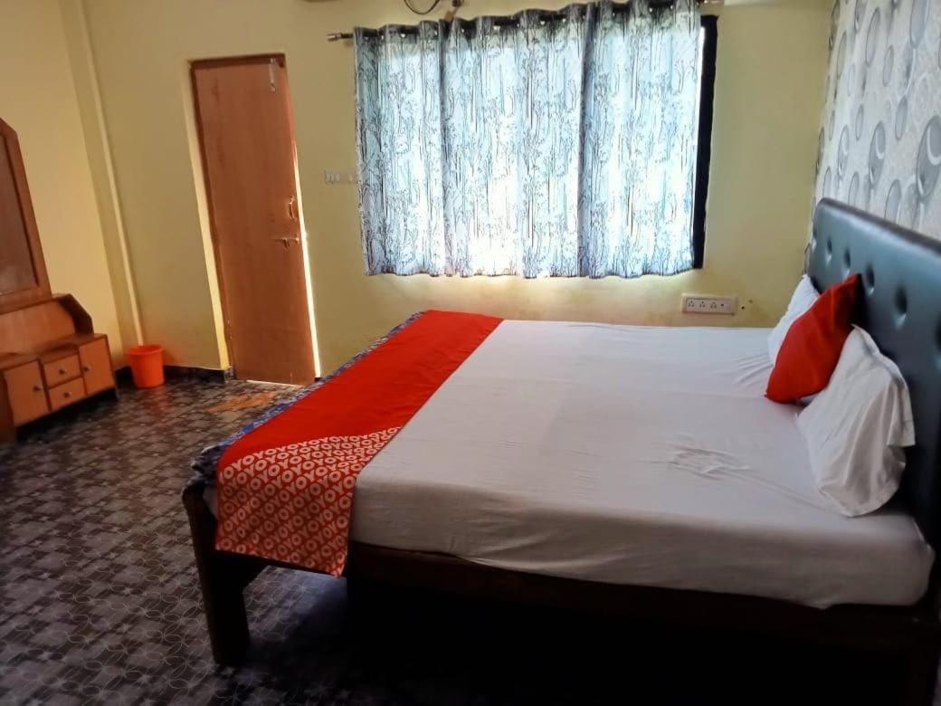 Oyo Flagship Tadoba Tiger Resort Mohurli Exterior photo
